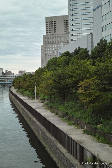 片町橋から　大阪ビジネスパーク　DP2 Merrill